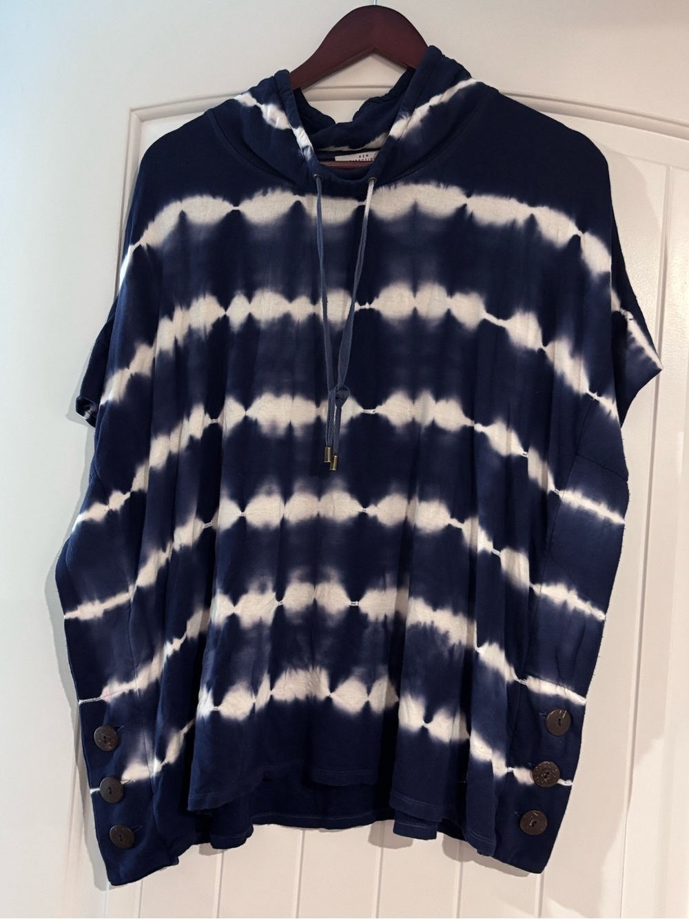 new directions Navy & White Tie-Dye Pullover